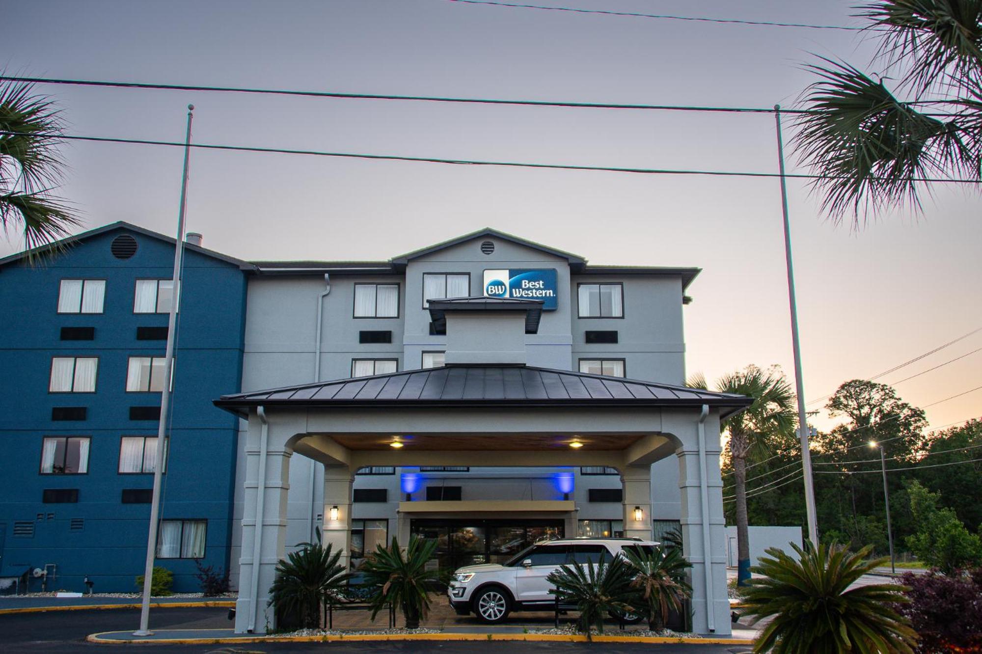 Best Western Plus Cypress Creek Biloxi Exterior photo